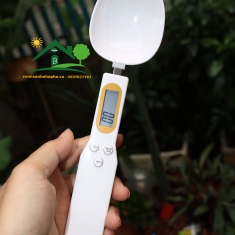 Cân điện tử bằng muỗng màu trắng kèm pin cân được 300g-500g/0.1g size nhỏ